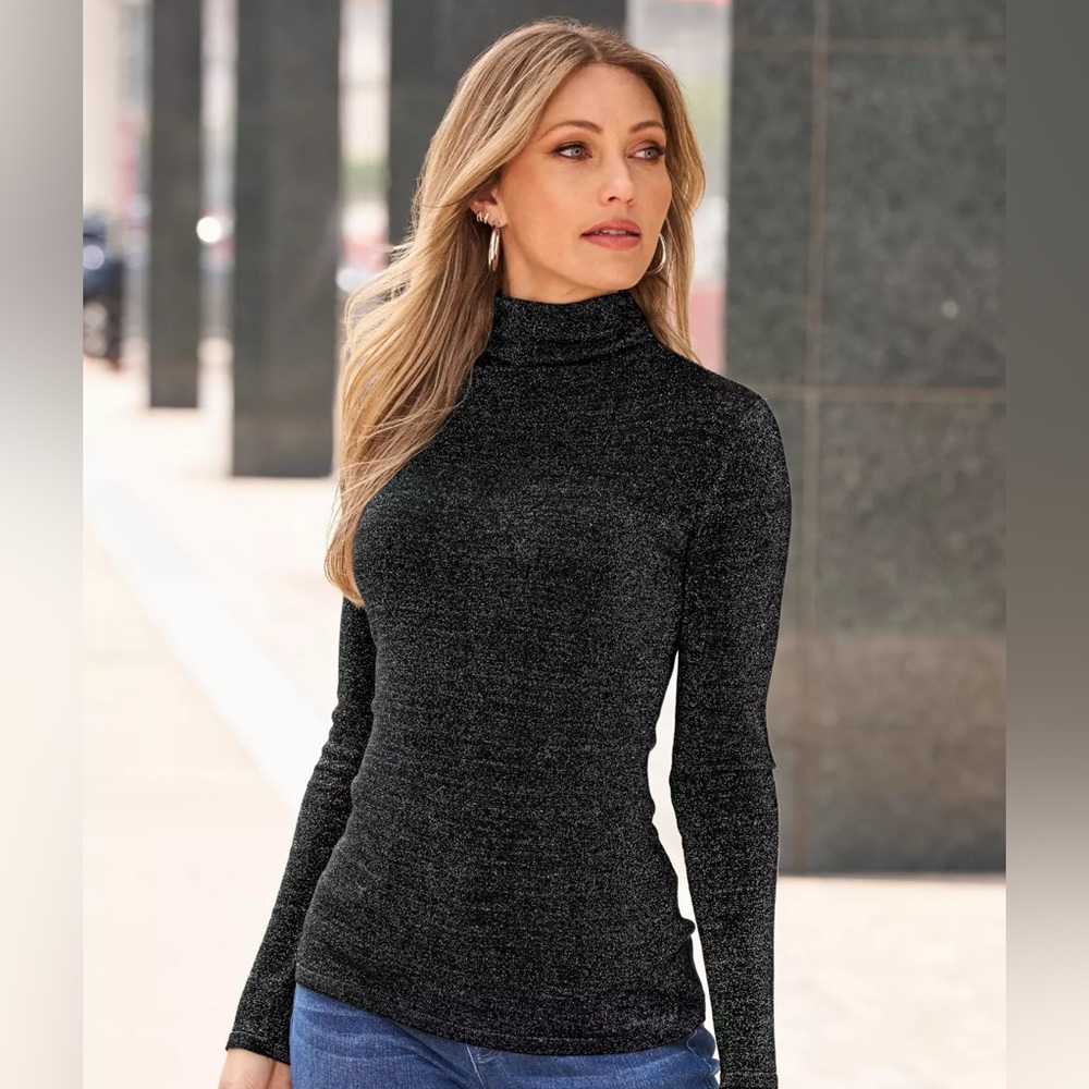 Women's Boston Proper Metallic Black/Pewter Turtleneck Sweater
